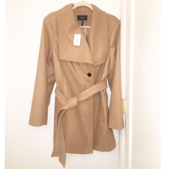 le chateau Jackets & Blazers - NWT Le Chateau Camel Trench Coat SZ: XXL